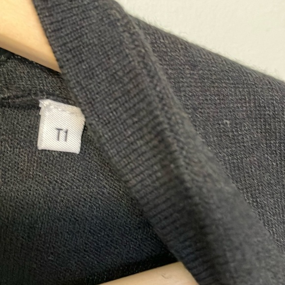 Sandro Silk Cotton cashmere blend Black pleated back open cardigan - Picture 4 of 7